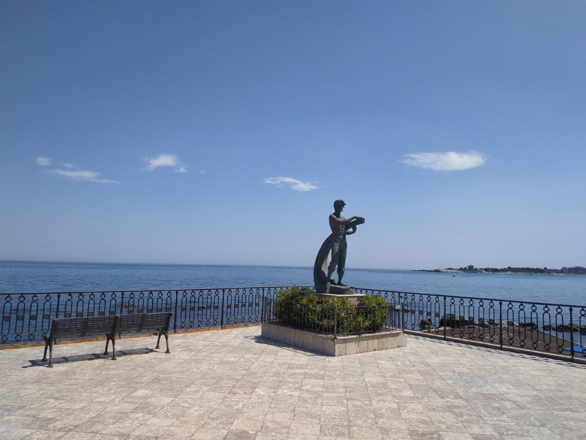 Suite Sul Mare 지아르디니낙소스 외부 사진